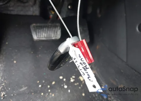 2021 Hyundai Kona Limited из США, поврежденный, VIN KM8K3CA50MU638013